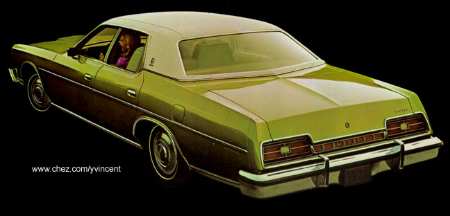 LTD Brougham 4 portes à montant profilés (hardtop) 1973